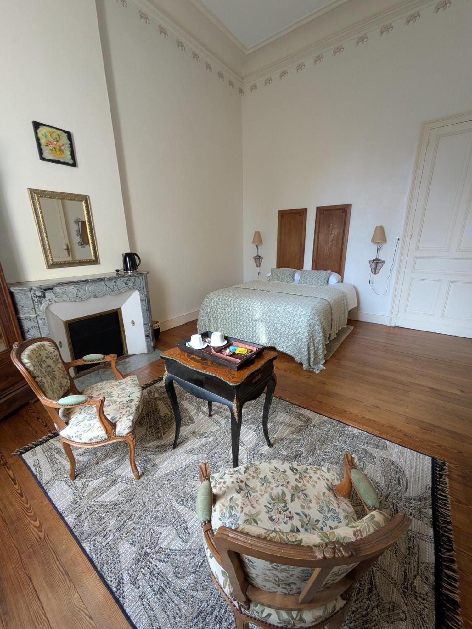 Chateau De Camperos Barsac  Exteriör bild